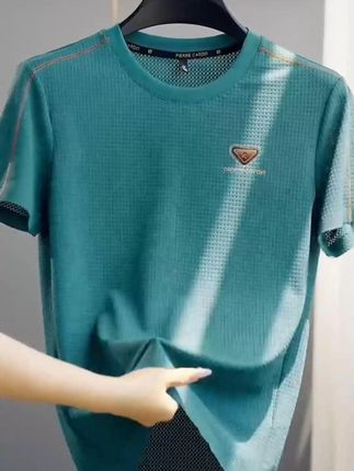 #短袖 #冰丝短袖 #男士短袖 #冰丝短袖 #百搭短袖