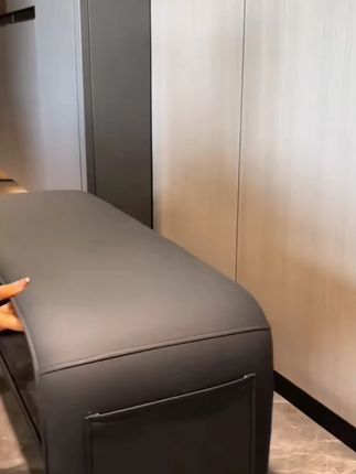 得匠换鞋凳门口家用可坐鞋柜卧室床尾凳高级感入户穿鞋凳坐凳一体#得匠换鞋凳 #家用好物 #坐凳一体 #入户用品 #高级感家具