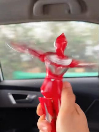 按压就能360度旋转的奥特玩具,孩子玩到停不下来#玩具 #儿童玩具 #奥特曼玩具迪迦 #小朋友玩具 #奥特曼玩具