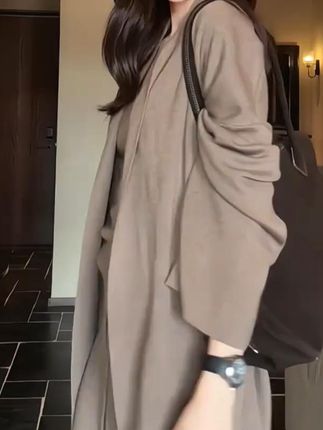#张予曦毕雯珺真拍了红裙抱 #深情眼 #张予曦 #毕雯珺