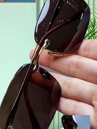 东海天然石头镜高档男款无框茶色水晶镜片水晶眼镜纯天然100%真品#无框茶色水晶眼镜 #水晶眼镜 #天然石头眼镜 #水晶眼镜太阳镜 #天然石头眼镜