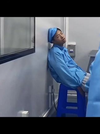 别怨读书的苦,那是你去看世界的路,让孩子尽早知道读书的意义,从此告别懒惰拖延,孩子会越来越感恩#高考  #家长必读  #中考