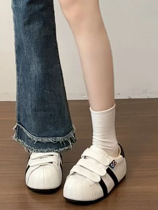 简单又百搭的面包鞋!!太好穿啦 #软底软面穿上超舒服 #好穿又好搭 #休闲鞋 #哎呦喂你鞋真好看 #面包鞋