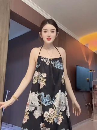 #睡裙 #新中式国风睡裙 #挂脖露背睡裙 #国风睡衣 #家居服睡衣