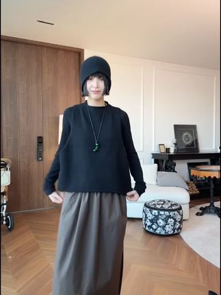 #搭配你的高级范儿#早秋高智感职场穿搭#跟电子闺蜜晒红人秋日穿搭#琥珀流光风外套太适合秋天了#早秋秀场抄作业告别路人感