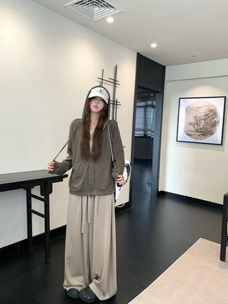 150小个子穿搭丨秋季新款韩版宽松休闲慵懒风假两件连帽外套来了~#秋季不漏腿穿搭 #甜美穿搭 #平价穿搭 #新款搭配每日更新中 #假两件外套