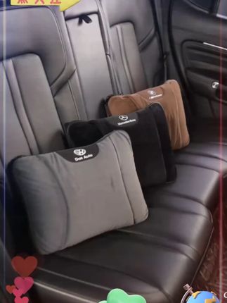 四季都能用的车载空调被,谁还没有?特别适合假期带家人孩子出行 既能当被子又能当抱枕被腰靠,一物多用特别实用! #抱枕被子两用 #汽车好物 #汽车用品 #当代年轻人的暑假出行小妙招