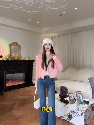 余潇潇【腿精剧场】时尚百搭柔软含棉高弹烫钻显高显瘦微喇牛仔裤 余潇潇【腿精剧场】时尚百搭柔软含棉高弹烫钻显高显瘦微喇牛仔裤女#时髦精 #显瘦显高 #显瘦裤子 #品质女装 #牛仔裤