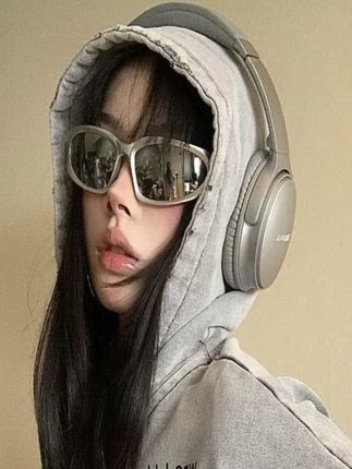 欧美风Y2K辣妹朋克墨镜赛博未来感运动街拍骑行眼镜复古太阳镜女#太阳镜 #墨镜 #骑行眼镜 #运动眼镜