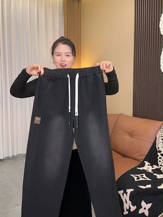 #显高显瘦显腿长 #面料柔软舒适 #牛仔裤 #百搭裤子