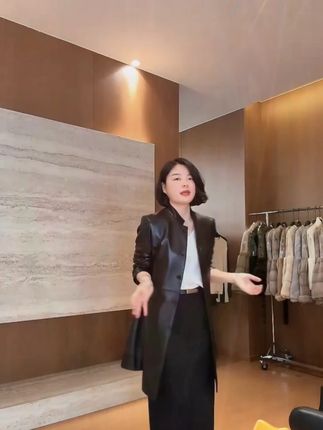 #穿出高级感#秋冬穿搭#老谭私服#显瘦穿搭#遮肉显瘦遮肉减龄