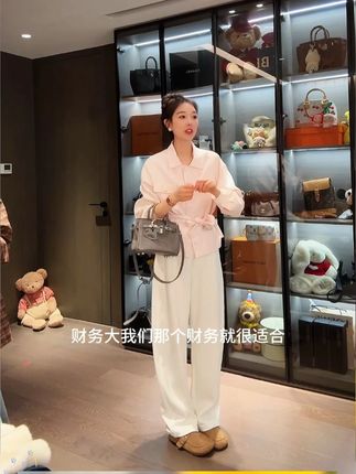 腰带收腰显瘦时尚百搭外套 #时尚穿搭 #气质这一块拿捏死死的 #高级感穿搭