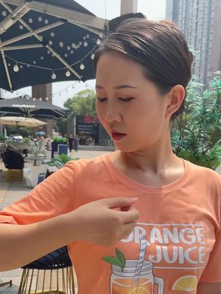 夏天出汗多,又怕尴尬的,用珍丽莱喷雾液,清新一夏 #珍丽莱止汗喷雾 #奥香格里止汗喷雾 #止汗露 #狐臭怎么办 #腋窝异味