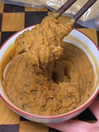 老乡小时候的炒面 你有多久没吃过来 还是记忆中的那个味道 家的味道#炒面 #童年回忆 #小时候的味道