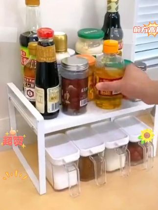 不要把厨房的东西乱放了,这款伸缩置物架让厨房干净整洁不凌乱!!