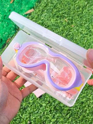 这么高颜值好看又好用的儿童大框泳镜,谁还没拥有呢? #夏季玩水 #泳镜 #儿童泳镜 #大框泳镜 #玩水