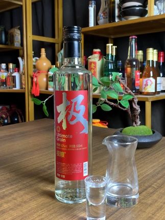 品质川派光瓶酒,光良极粮四瓶礼盒装,42度500毫升纯粮酿造 #光良酒 #光良酒业 #极粮 #口粮酒 #纯粮酒