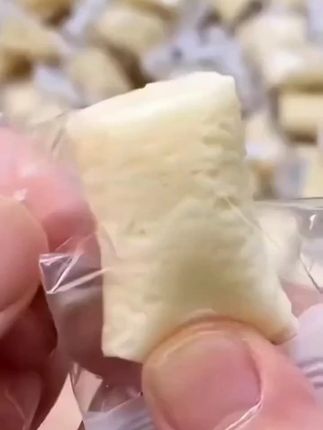 【拍一送一】西域皇后新疆奶醇奶疙瘩酸奶棒500g/袋牛奶醇酪 G新疆嚼着吃的牛奶 奶香浓郁! #奶醇 #奶疙瘩