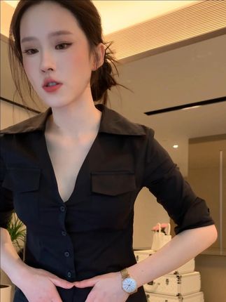 早秋法式高级感通勤风黑色衬衫女气质上衣轻熟小众洋气减龄衬衣#穿出高级感 #轻奢女装 #穿搭推荐 #时髦精 #高级感