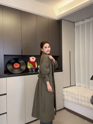 【琉璃爵士】洋气新款时尚气场强大轻奢秋季极简立领风衣外套女 #立领风衣外套女 #秋季极简风穿搭 #风衣外套女秋装上衣 #新款时尚风衣外套 #洋气风衣外套