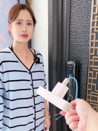 智能门锁,内外双摄,支持人脸识别,指纹,掌纹,密码,磁卡,钥匙跟视频通话手机远程开锁#智能锁指纹锁#智能锁#指纹锁