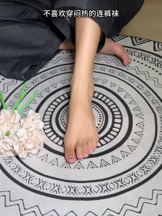 经典短丝袜肤色,薄又透气,关键还遮瑕!#兰妲 #美肤袜