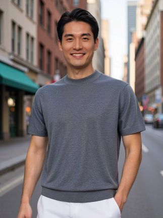 衣服是男人的见面 品质男装就选前针后线羊绒衫 #用琥珀流光风打开秋天  #琥珀流光穿搭   #品质男装  #秋冬都市硬核穿搭  #都市硬核美学