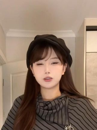 松弛感穿搭女早秋2025新款慵懒风复古条纹蝙蝠袖宽松高领针织 #今天穿什么 #内搭分享 #穿搭日记 #梨形身材穿搭 #小个子穿搭