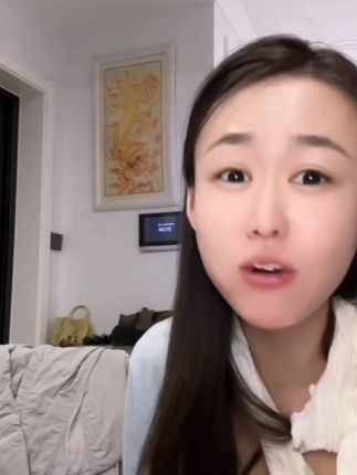 树上熟冰糖心牛奶木瓜雷州多汁红心木瓜细腻多汁丝滑#树上熟冰糖心 #树上熟冰糖心木瓜 #糖心牛奶木瓜 #好吃到停不下来