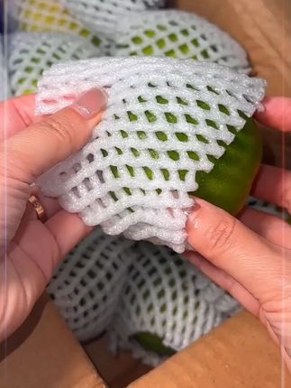 又到了吃青皮蜜橘的时候啦!还是小时候的味道!酸酸甜甜特别解腻!#青皮蜜橘 #好吃到停不下来 #新鲜应季水果 #优质农产品#新鲜采摘