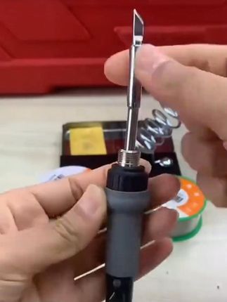 德力西电气电烙铁家用维修焊接焊锡枪烫烟码神器内热电焊笔套装#德力西电气电烙铁 #电焊笔套装 #电焊笔 #德力西电气电烙铁 #五金工具