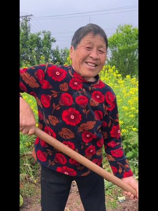 袁婆萝卜干2瓶装,麻辣微辣任选,川味特产超下饭! #袁婆萝卜干 #麻辣萝卜干 #微辣下饭菜 #农家特产 #微辣萝卜干