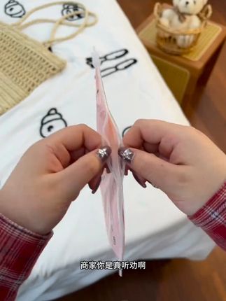 超凉快的少女背心 妈妈们!暑期、开学必备的冰丝少女小背心都得准备起来啦!透气舒适无负担,小女孩都要穿!#女童内衣#女童小背心#打底背心