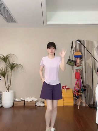 DK运动舒适细带背心防震防下垂跑步健身普拉提瑜伽服上衣薄款8555 洋气百搭显瘦 巨显一字肩 #吊带背心 #夏季新款 #辣妹穿搭 #显瘦穿搭 #面料柔软舒适