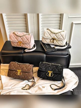 2025网红爆款女士小香风链条单肩包高级感洋气质百搭单肩通勤斜挎 #单肩包 #链条包 #斜挎包 #腋下包 #百搭包包