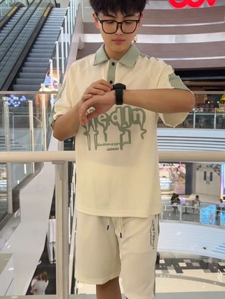 这一套衣服你家男孩穿上之后回头率满满