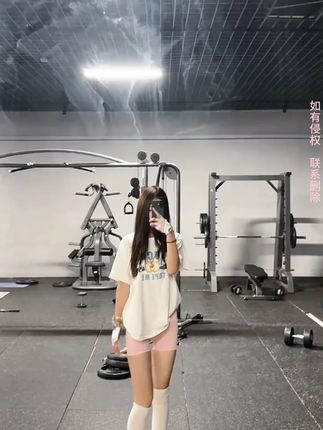 #健身房 #健身手套防起茧 #健身手套 #壶铃手套 #健身日常