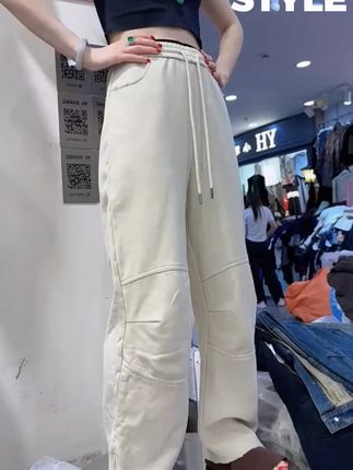 #张予曦毕雯珺真拍了红裙抱 #深情眼 #张予曦 #毕雯珺