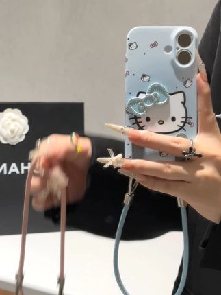 哇~好可爱的kt 挂绳壳吖!!好朋友我们一人一个一起用!#爱了爱了  #这也太好看了  #仙女必备  #快分享给你的好友