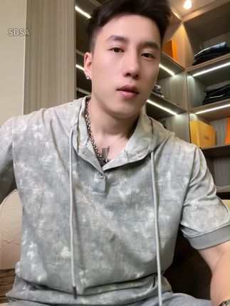 素衫藏高奢,从容伴日常 #男装潮流猎人#时尚#穿搭#潮牌