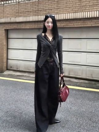 #张予曦毕雯珺真拍了红裙抱 #深情眼 #张予曦 #毕雯珺