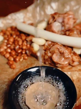#男人的快乐就是这么简单 #汾酒 #深夜放毒美食 #适合微醺的美食 #上热门🔥
