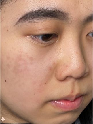 新手都可以轻松上手的修眉刀和带梳眉剪,方便好用。#修眉刀#眉毛#修眉