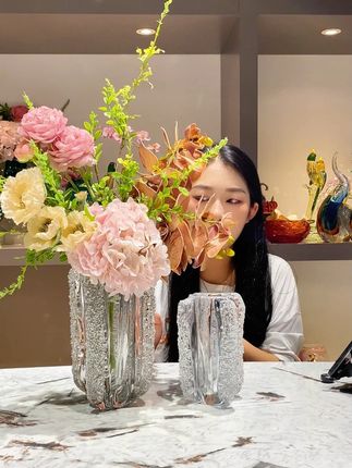 普通花瓶配不上你的花?试试这款神仙花瓶!#花与生活 #生活仪式感 #家居美学 #花瓶 #花瓶摆件