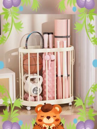 #瑜伽垫收纳筐 #家用运动收纳 #篮球用品置物架 #带轮收纳神器 #大容量置物筐 瑜伽垫收纳筐带轮家用运动工具篮球类用品大容量置物神器置物架
