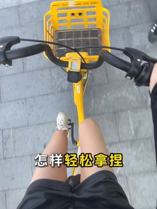 想要解放双手,轻松拍摄出第一人称视角视频,用这个挂脖支架就行了。手机运动相机都能使用,使用方便又快捷!