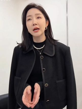 秋冬到了 一天冷过一天,舒适有温度的打底,百搭不显胖秀出你的好身材 够美够好穿#面料柔软舒适 #内搭外穿都好看 #修身显瘦 #显瘦遮肉 #打底衫