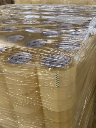 整箱送封箱器,胶带源头工厂,一箱也是您的心动价,粘性好,韧性强,23年胶粘大厂,信誉品质有保证!想要的老板,下方小黄车看看吧#专业生产厂家#源头工厂#胶带#封箱胶带#好物推荐🔥