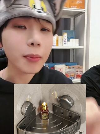 吸盘卫生间三角置物架壁挂式浴室洗澡间收纳架挂墙架洗漱浴室架#吸盘三角置物架 #卫生间壁挂收纳架 #浴室洗澡间置物架 #挂墙洗漱架 #浴室收纳架
