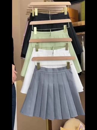 春夏必备!高腰百褶半身裙,显瘦百搭超气质! #学院风裙子 #百搭半身裙 #显瘦百褶裙 #高腰半身裙 #春夏百褶裙